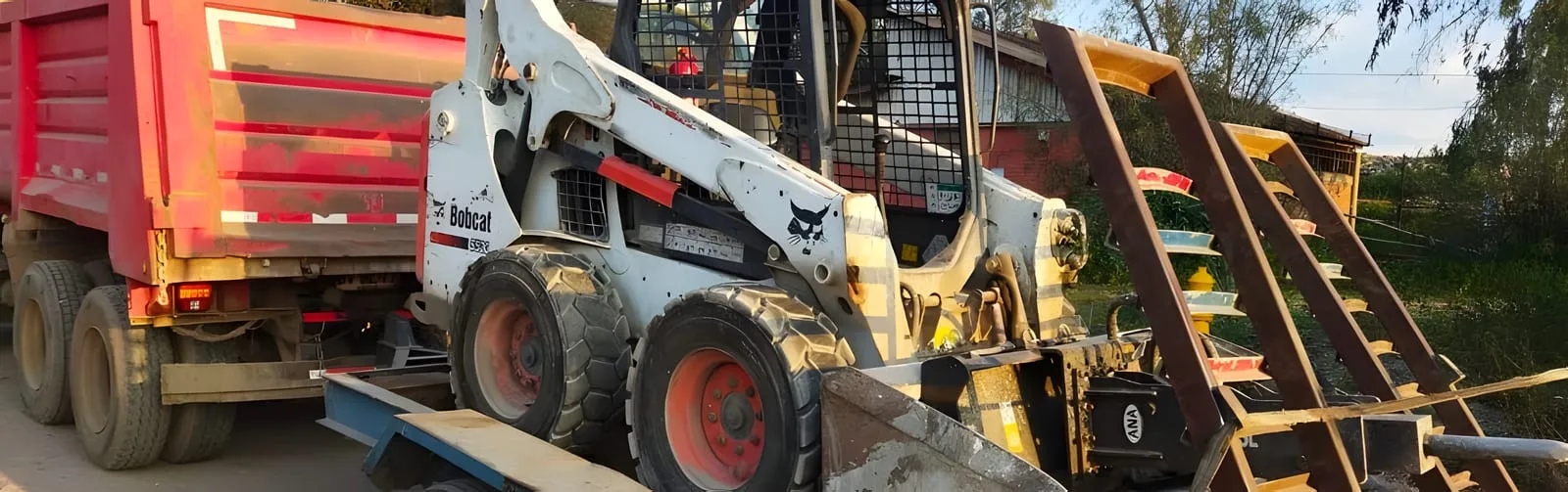 LAZEMAR: maquinaria y trabajos en obra
